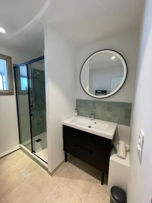 Penthouse / 2 Bedrooms In City Center Of Angers Exterior foto